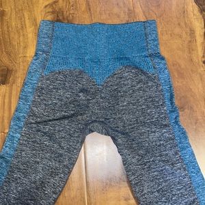 gymshark leggings size small